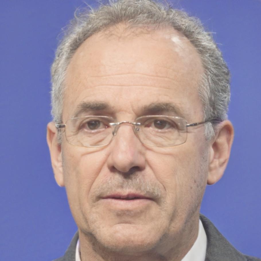 Jasper Thornfield, senior audit consultant